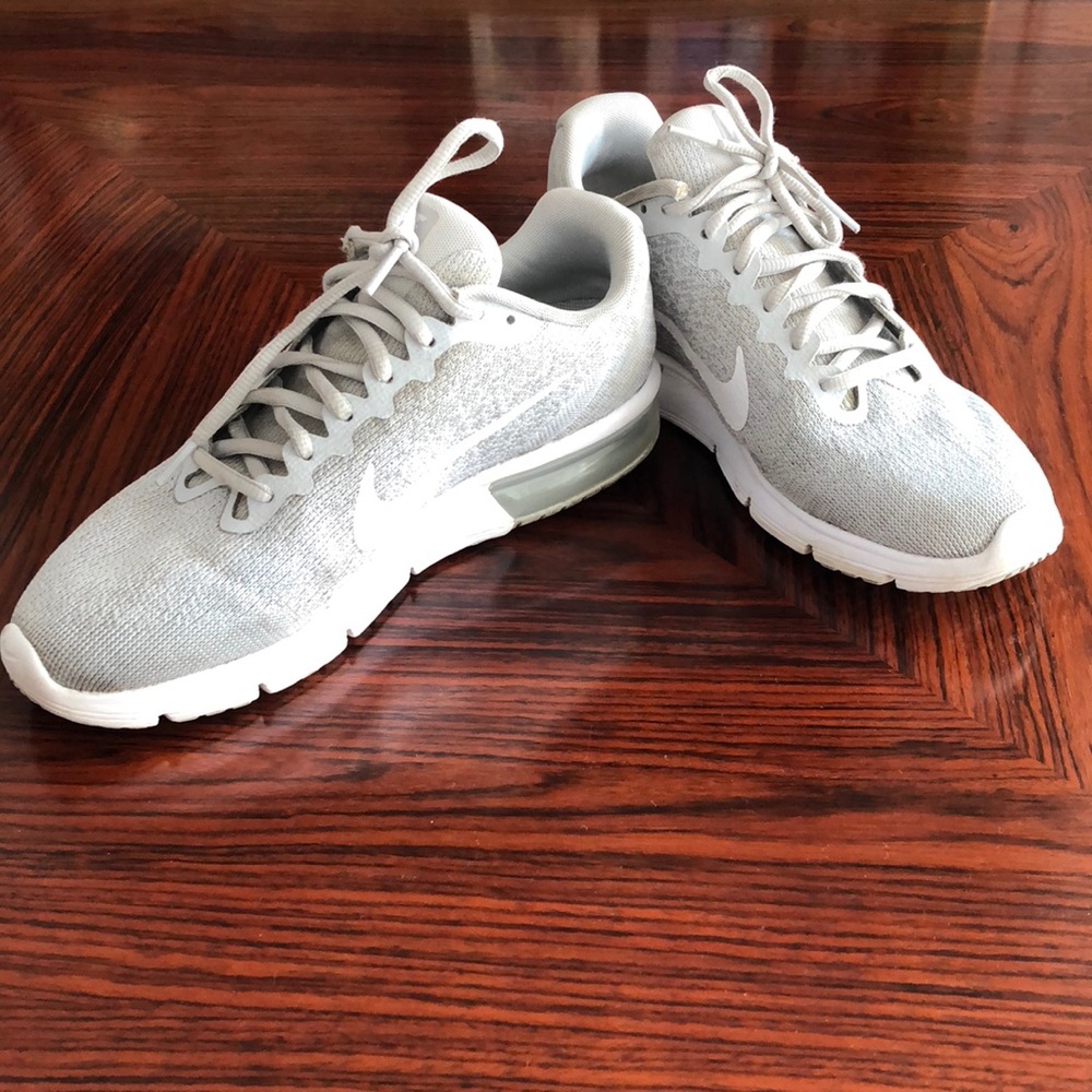 Nike AirMax shoes size 10